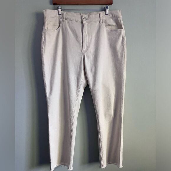 DL1961 Denim - DL 1961 Vintage Off White Patti Straight Raw Hem Jeans Size 33